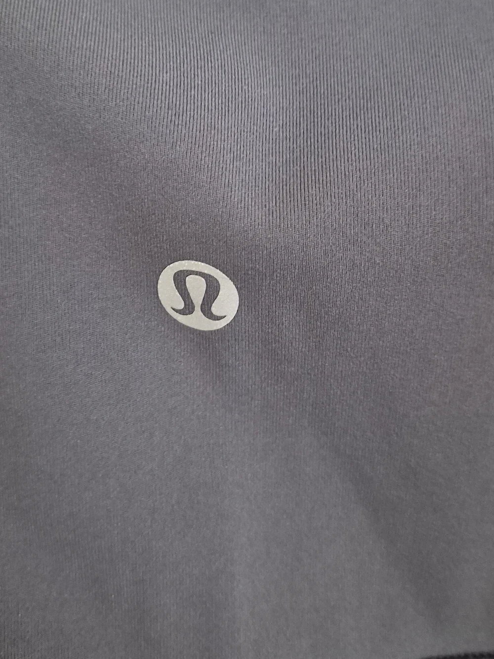 Lululemon Size 2 High-Waist Performance Capri Leggings Scalloped Hem